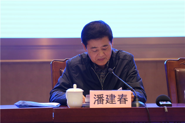 1潘建春副厅长级督学作安排部署.JPG 1潘建春副厅长级督学作安排部署.JPG